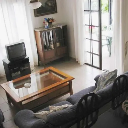 Willa Puerto Del Carmen Sleeps 6 Pool Wifi *